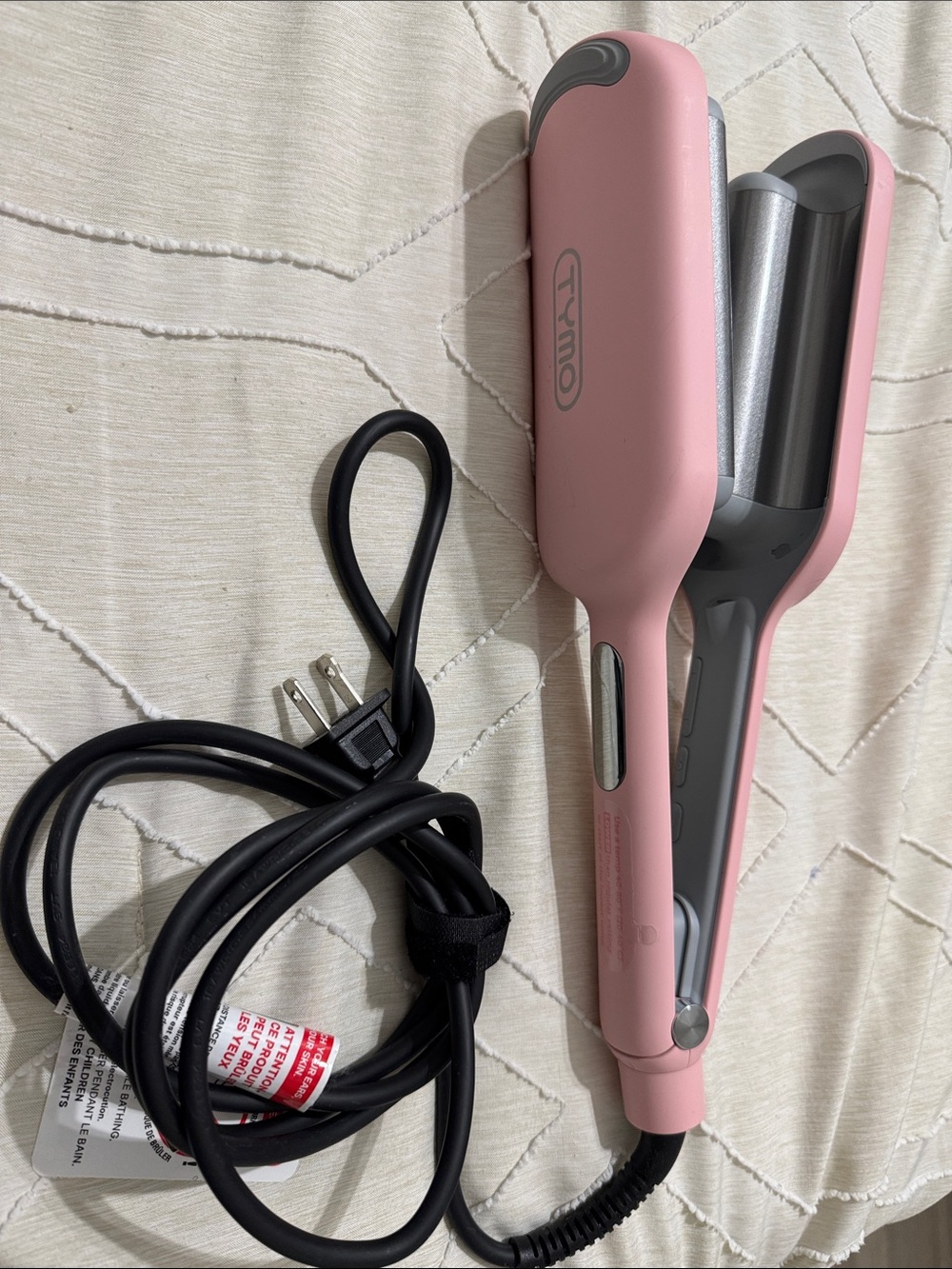 TYMO Pink wave curling iron